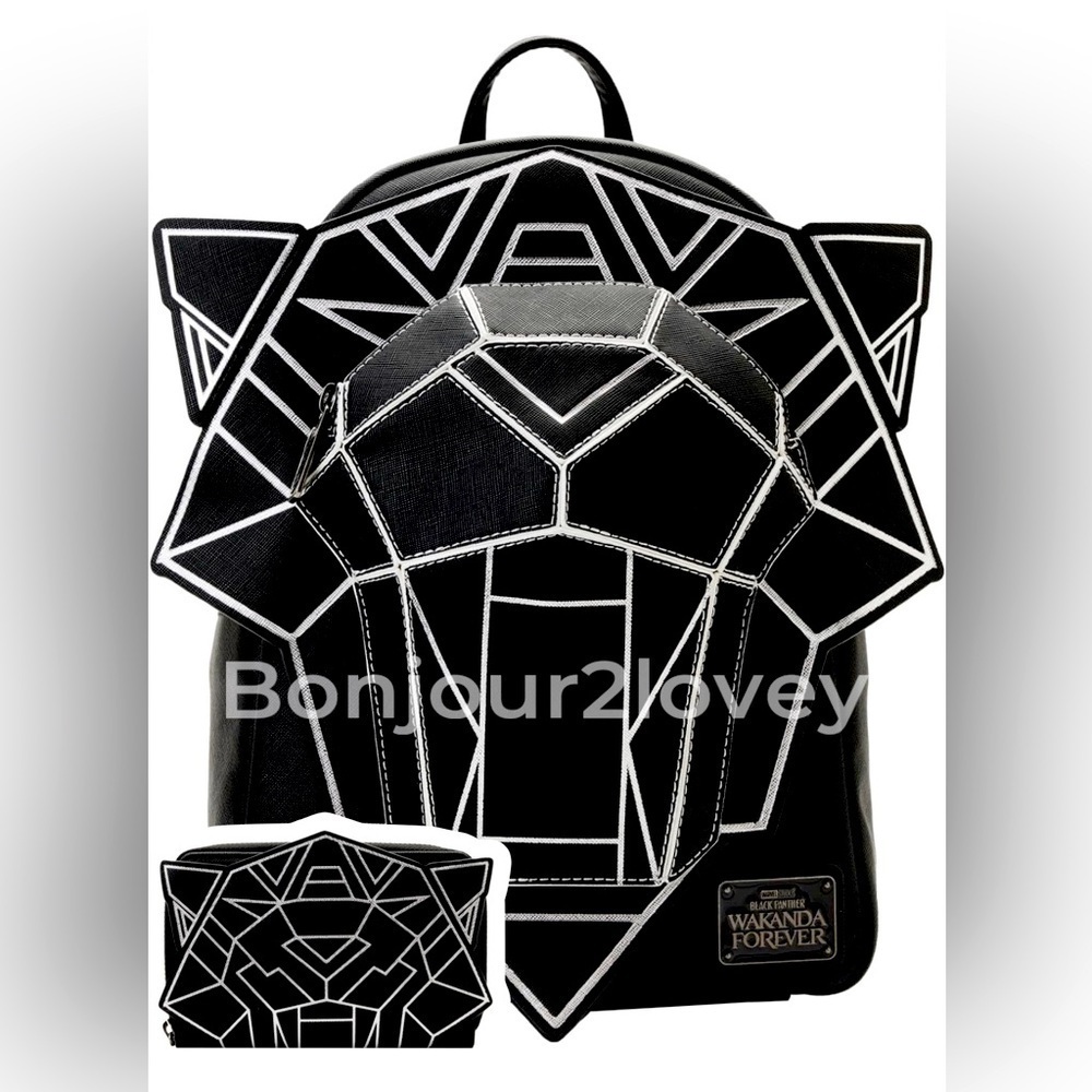 2pc Loungefly Black Panther-Wakanda Forever Mini Backpack 3 dimensional design